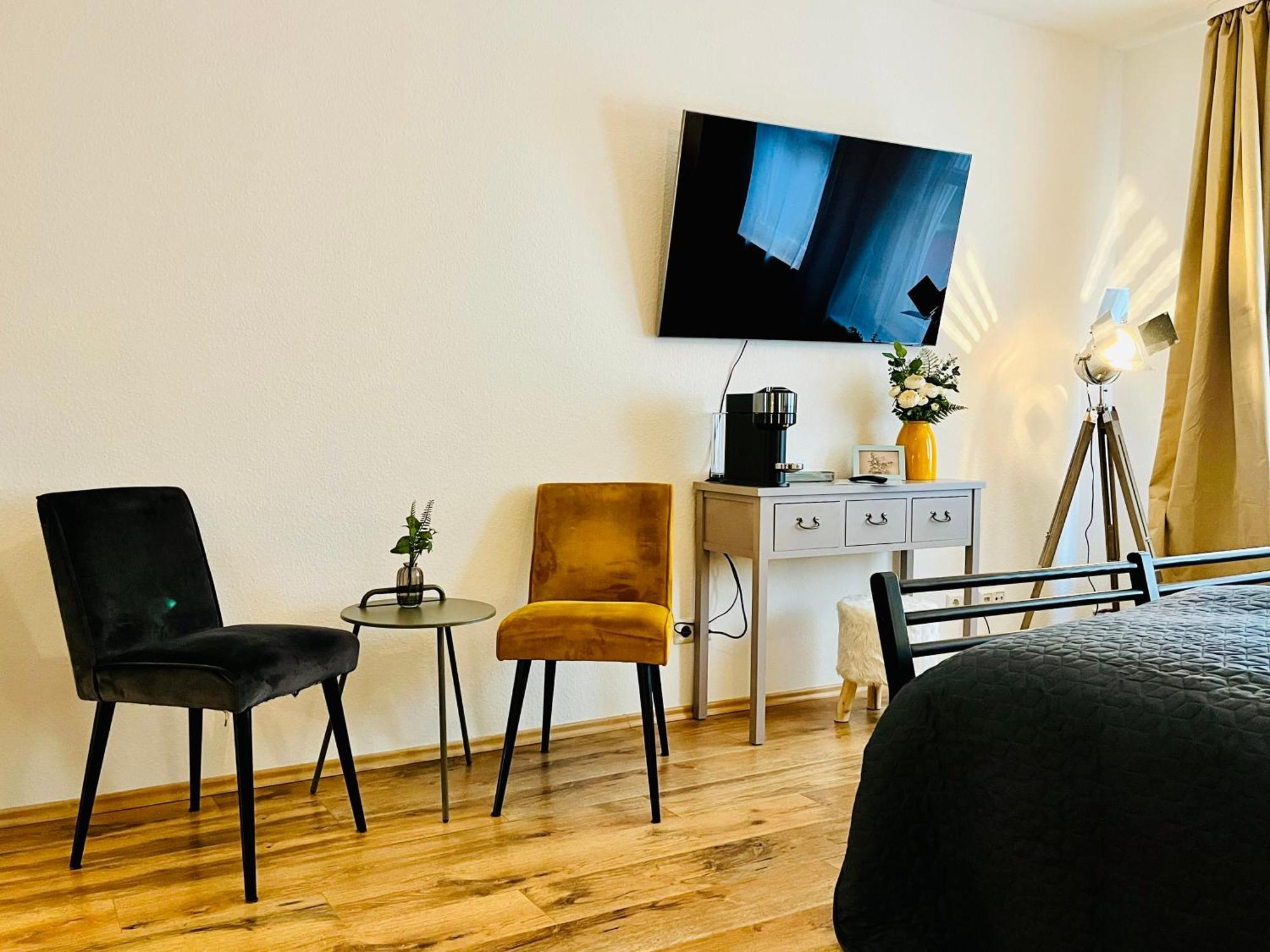 Apartment Aycatcherhomes - Lage I 4 Personen I Zentral I Altstadt I Naehe Fluss Lahn I Boutique Pera Marburg