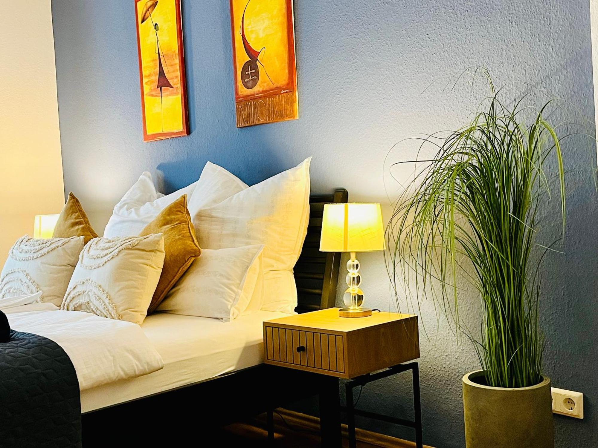 Aycatcherhomes - Lage I 4 Personen I Zentral I Altstadt I Naehe Fluss Lahn I Boutique Pera Marburg